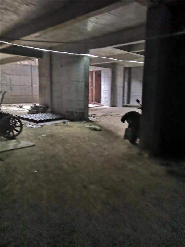 071729154c1c09edbb4805.jpg 四期地下室.jpg