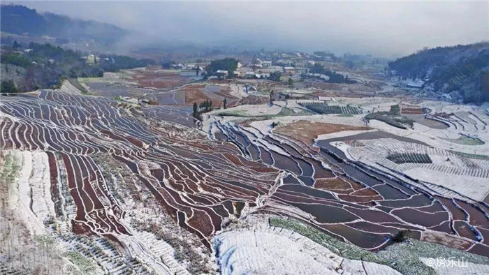 四峨山梯田