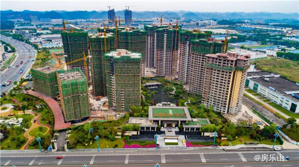 邦泰·大渡河府 滨河湾项目实拍