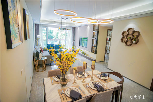 方正的餐客双区