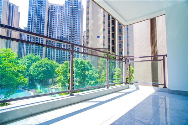 户型阔尺观景大阳台