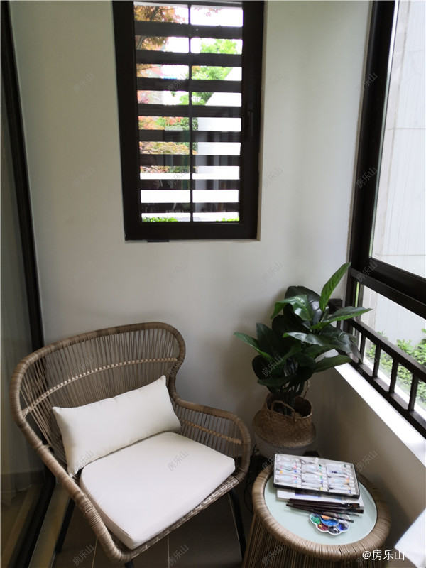 灵动的阳台一角