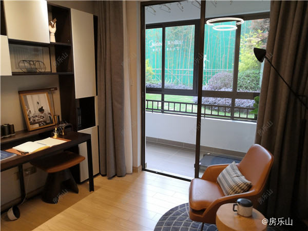 极具质感的书房设置