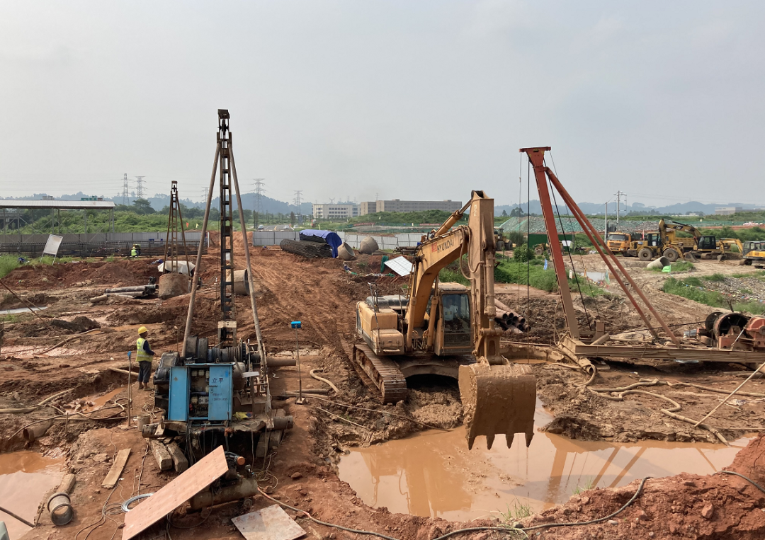 龙安路桥现场施工图