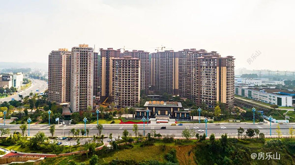 邦泰滨河湾实景图