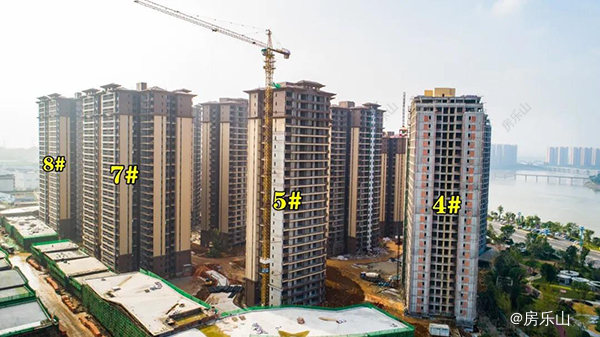 邦泰滨河湾4，5，7，8号楼实景图