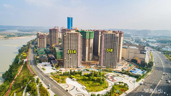 邦泰大渡河府9，10号楼实景图