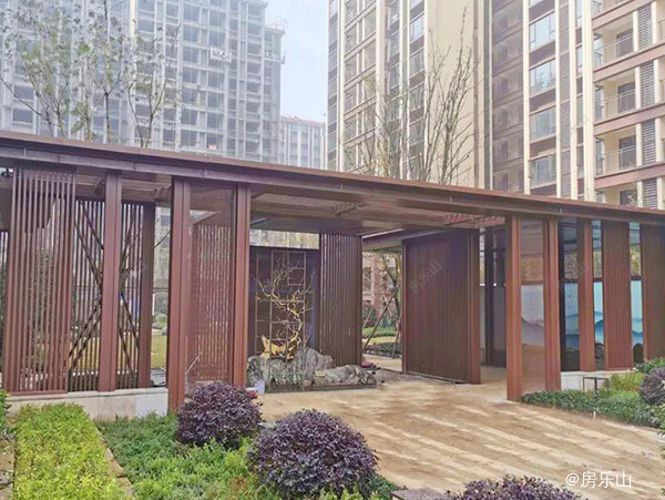 佳乐江屿城一期园林实景图