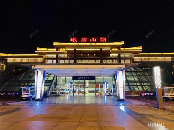 峨眉高铁站实景图