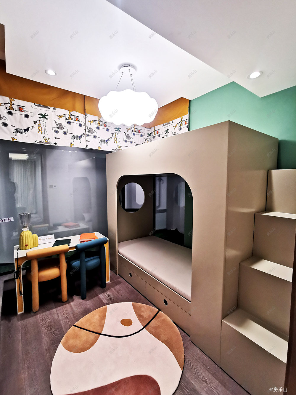 滨江花园城102样板间实景图