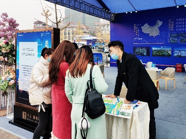 天立御景峰房交会现场图 天立御景峰房交会现场图