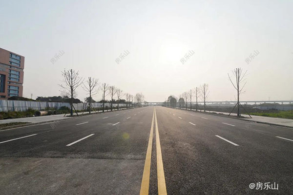 回龙路（龙口路-龙安路）