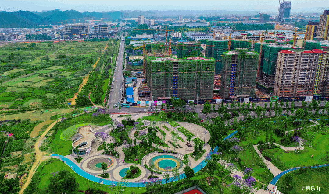 高新区市民广场实景图