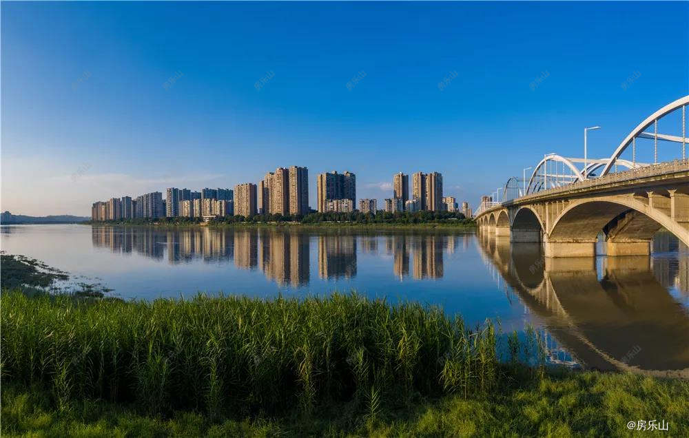 乐山城东实景图