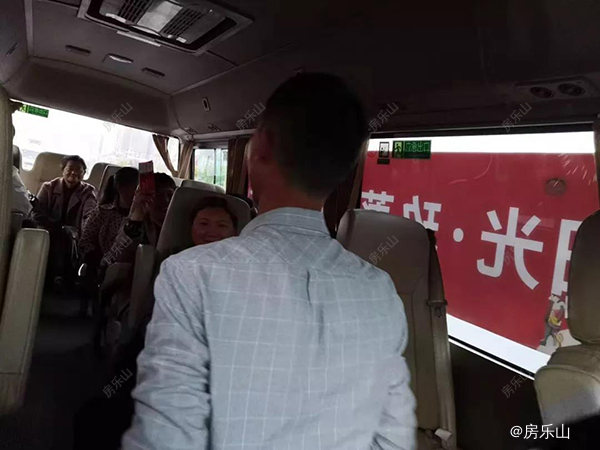天樾国际城灯会实景图