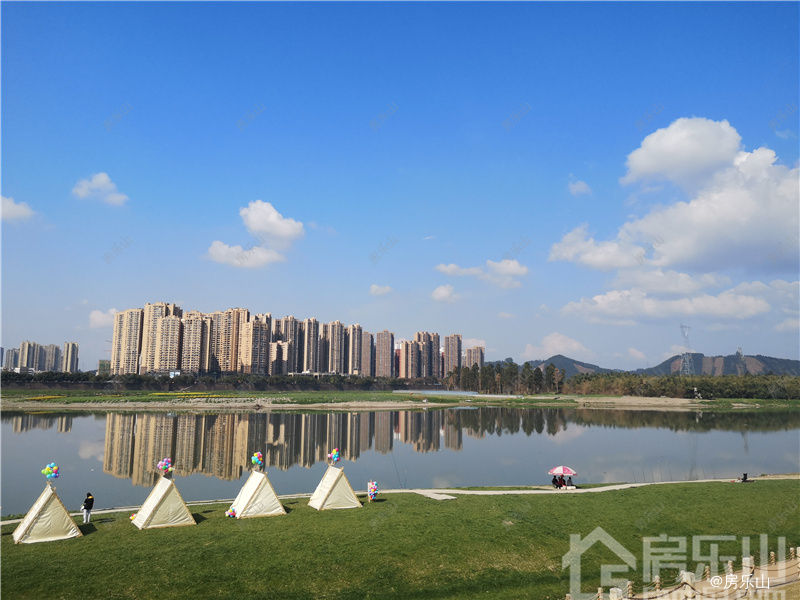 滨江花园城实景图