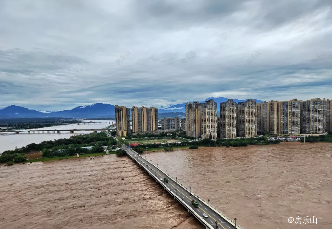 滟澜洲经历818洪峰