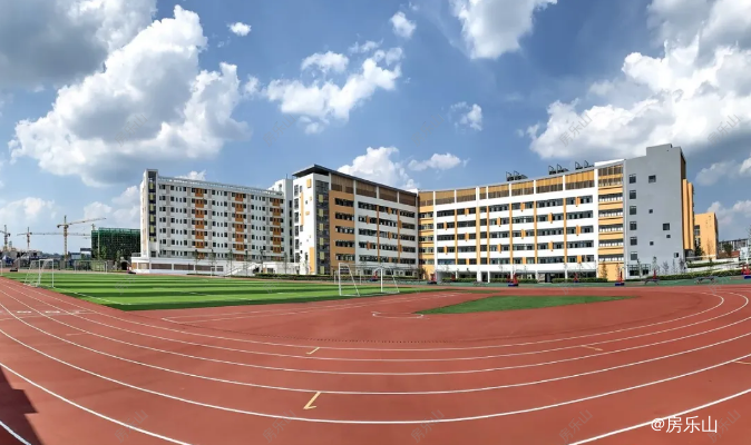 乐山立志达高级中学实景