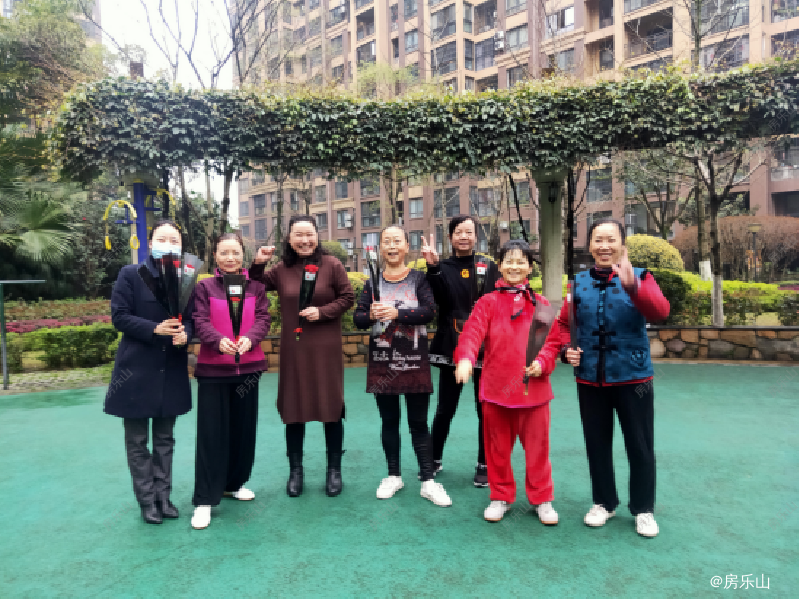 邦泰物业为业主妇女办38妇女节活动实拍