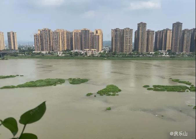 乐山城区实景图