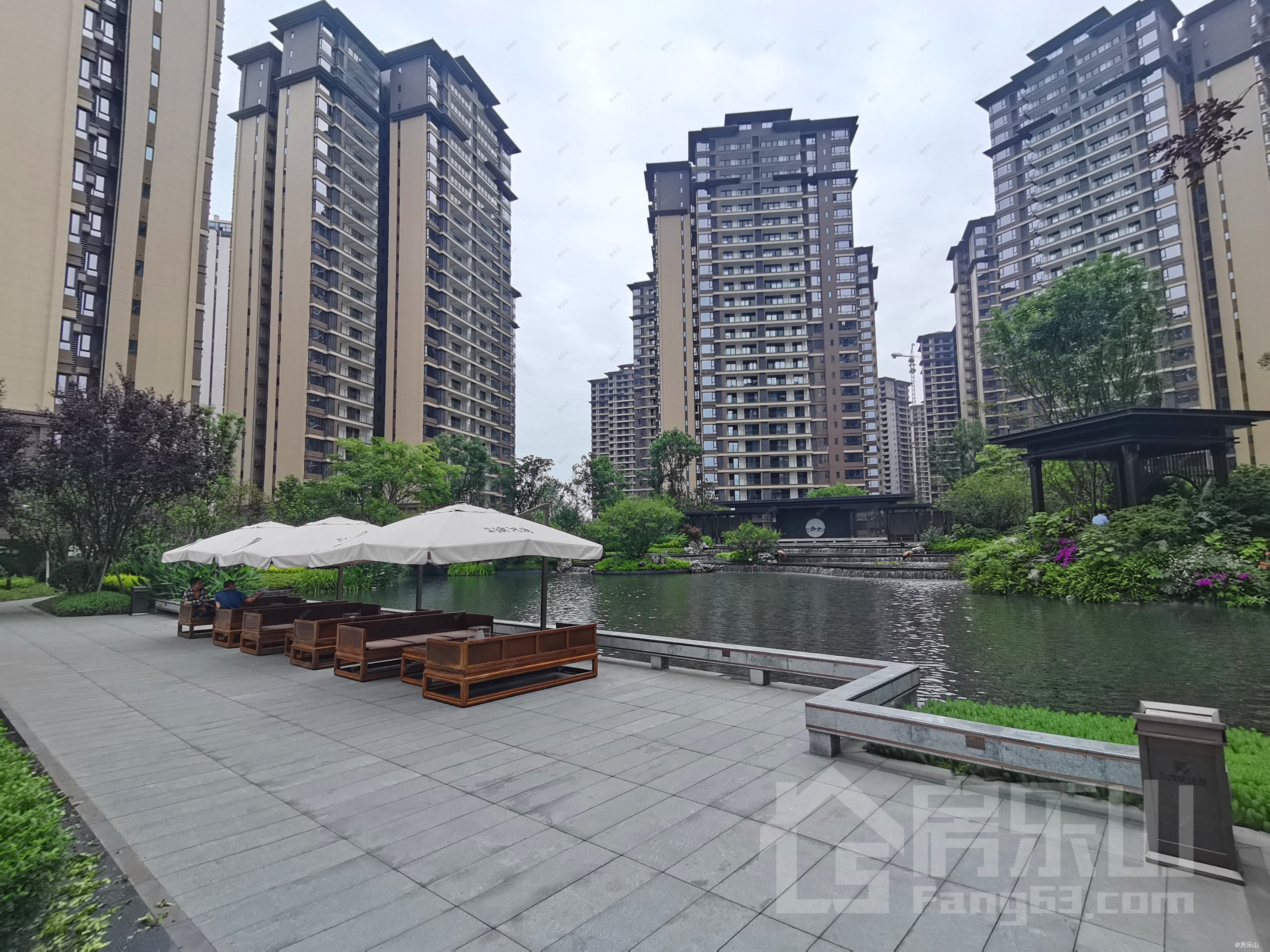 邦泰大渡河府滨河湾实景图