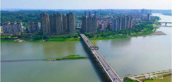 滟澜洲连通城市繁华