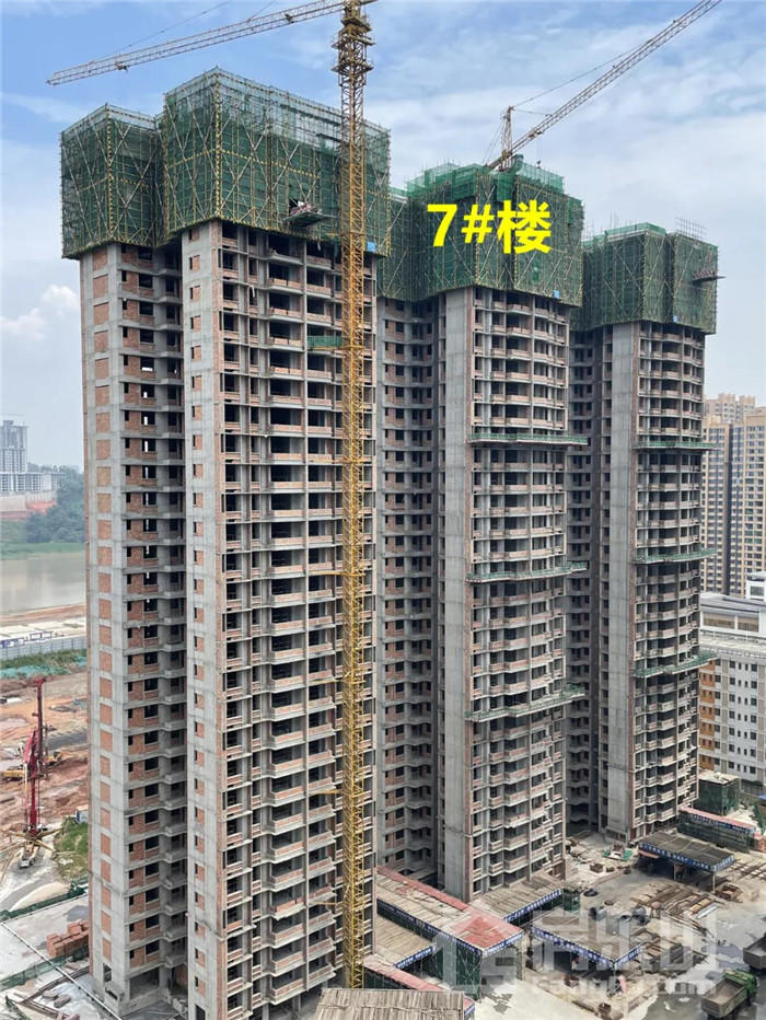 滟澜洲繁花里工程进度图
