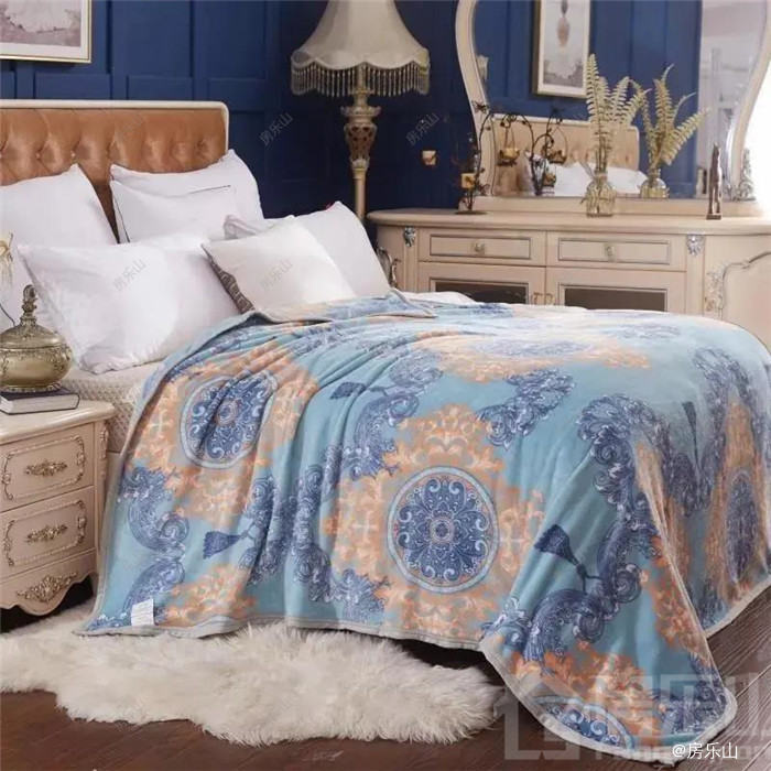 超柔云丝绒毛毯