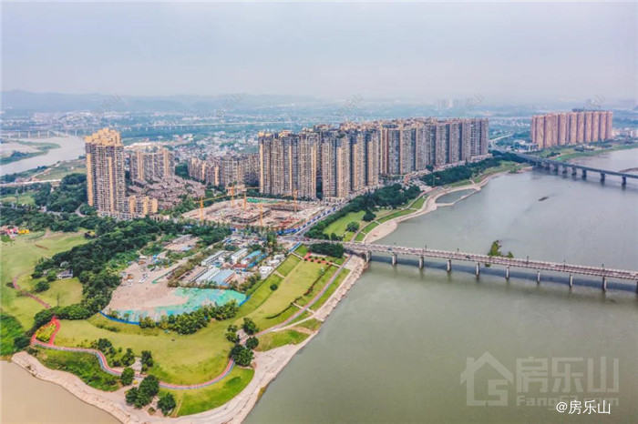 滨江大城滟澜洲实景