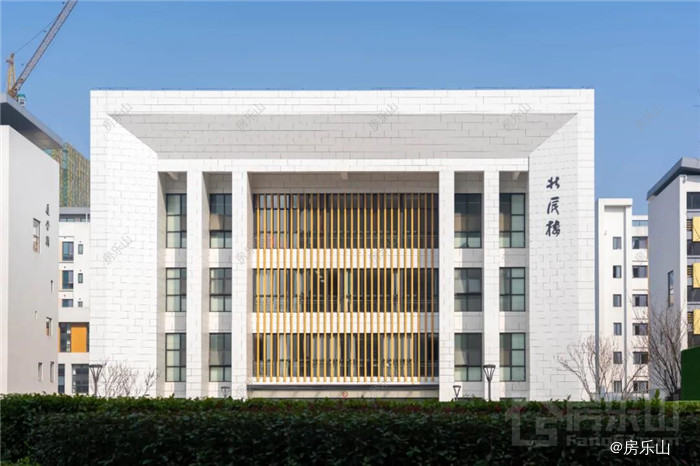 立事达教育园区实景