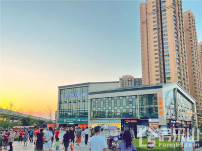 美好社区商业时代已来，滟澜洲乐活中心人气旺铺热销中！