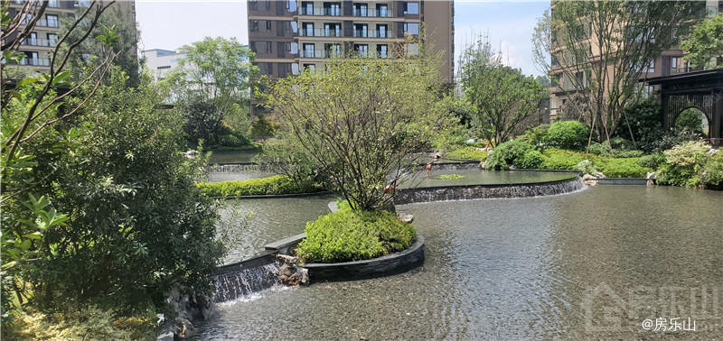 邦泰大渡河府滨河湾实景图