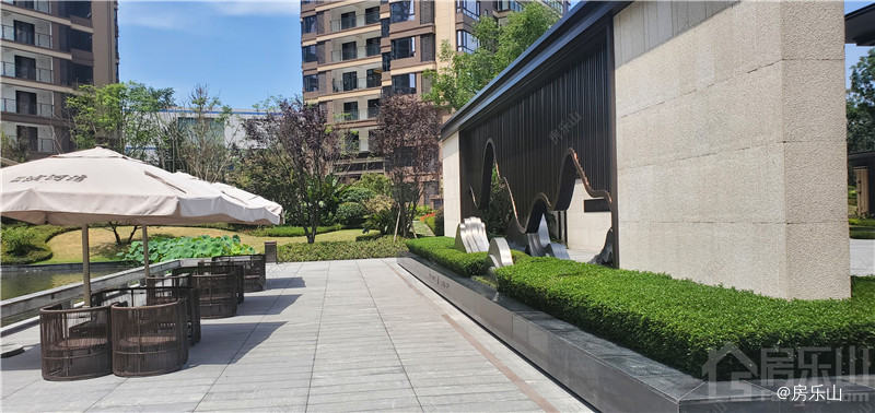 邦泰大渡河府滨河湾实景图