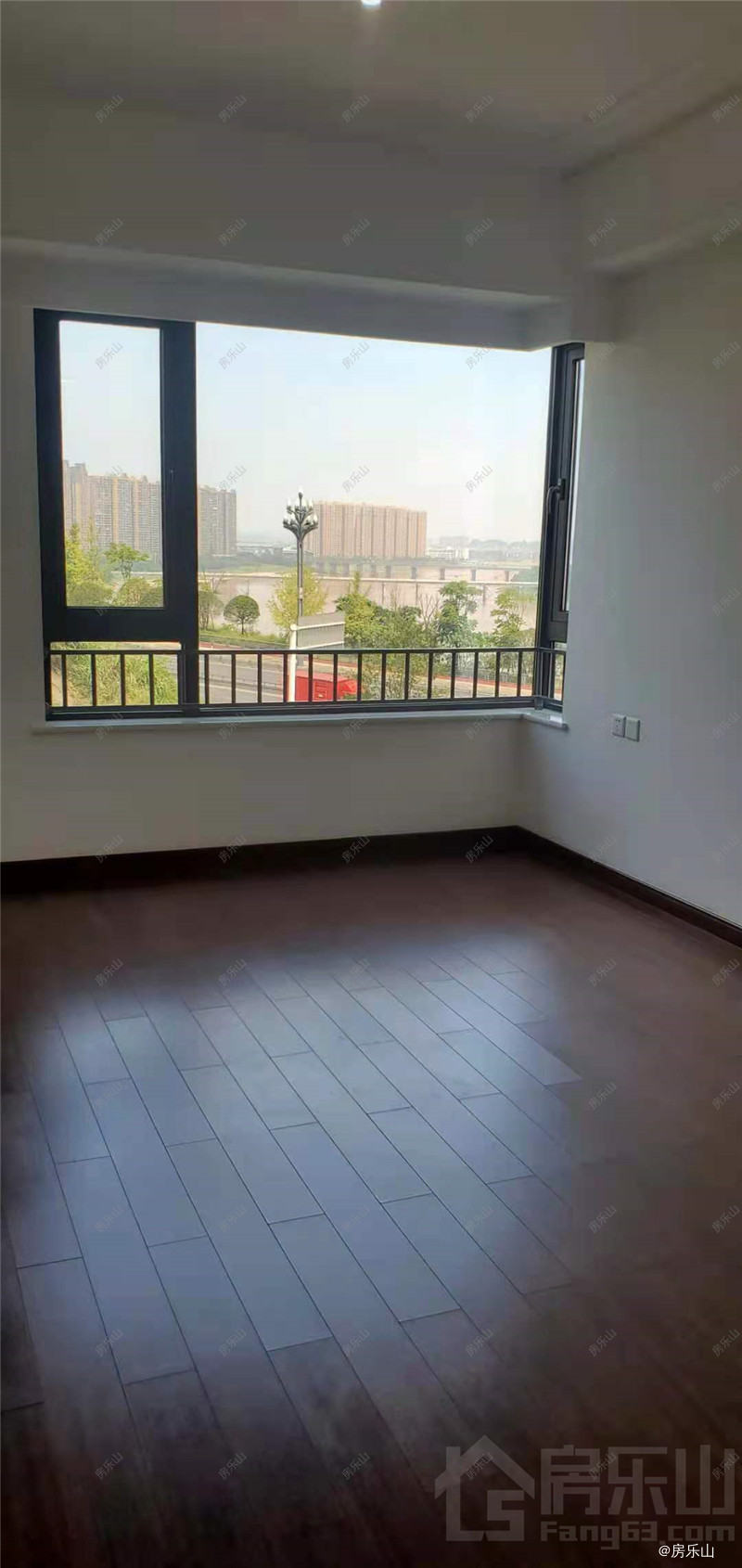 邦泰大渡河府滨河湾精装房交房标准实拍