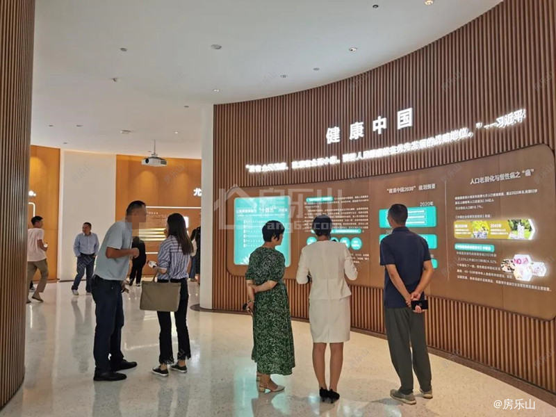 中国峨眉山国际康养中心实景图