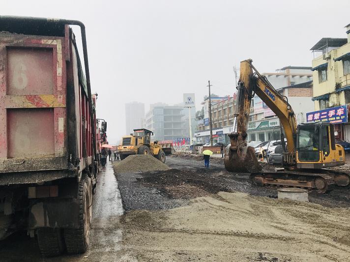 乐山通棉路鹤翔路瑞祥路口进城方向