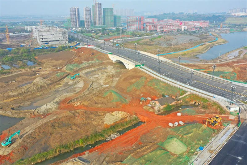 乐山高新区龙口路(乐沙大道至双林路) 乐山高新区龙口路(乐沙大道至双林路)