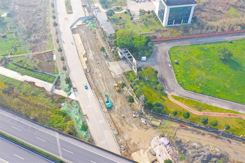 乐山高新区南新大道(龙安路至故宫西路) 乐山高新区南新大道(龙安路至故宫西路)