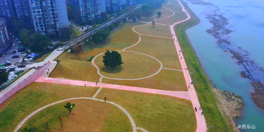 翡翠路堤防工程实景图 翡翠路堤防工程实景图