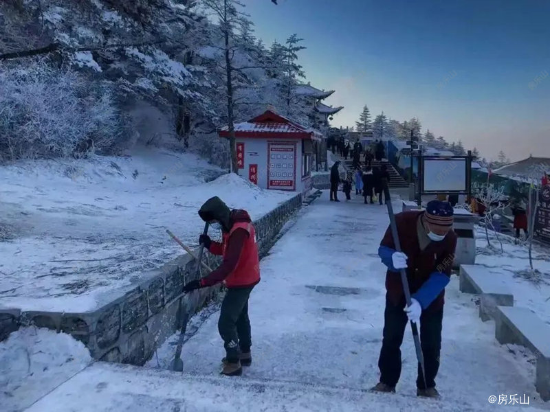 2023春节假期峨眉山旅游实拍