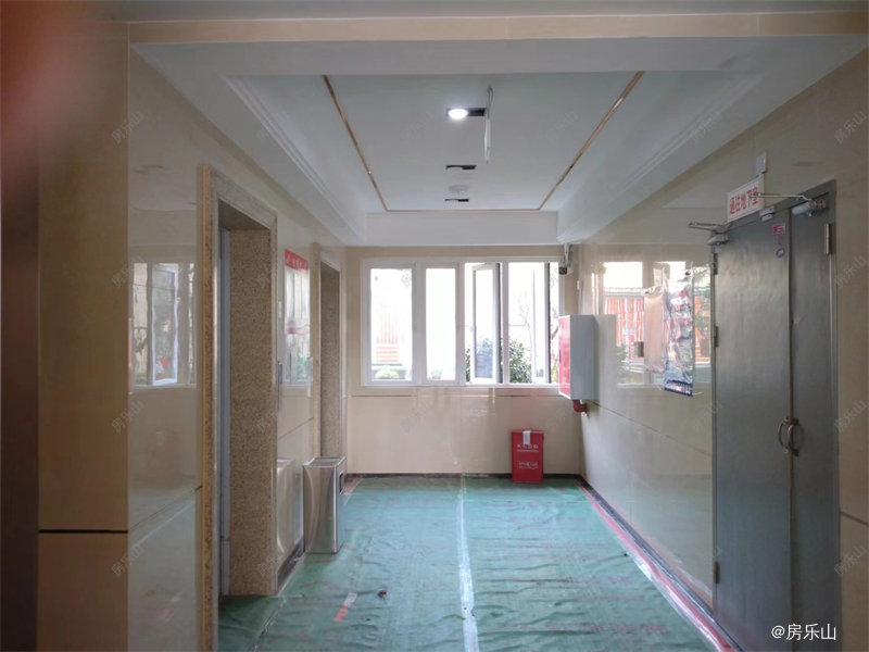 翰林云上小区实景图