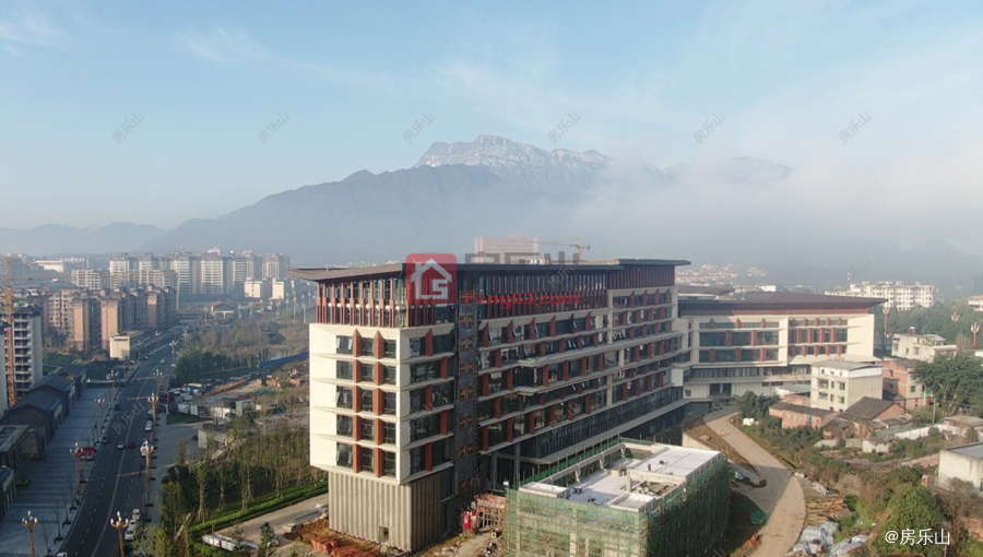 四川大学华西峨眉医院实景