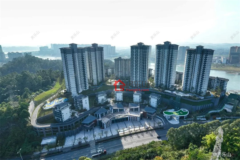 3023353403e2b519208913.jpg 640 (8).jpg