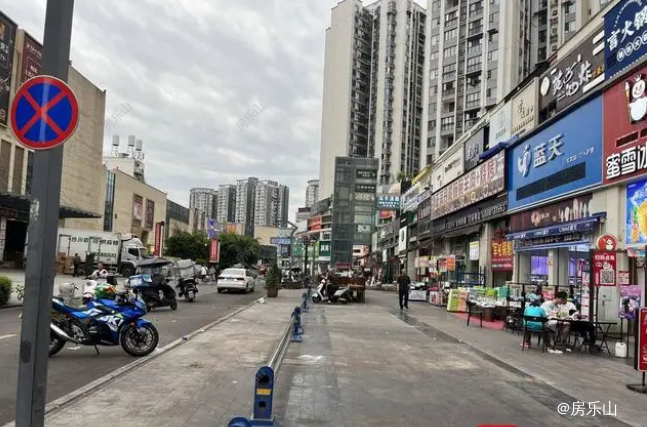 乐山世豪金街现状