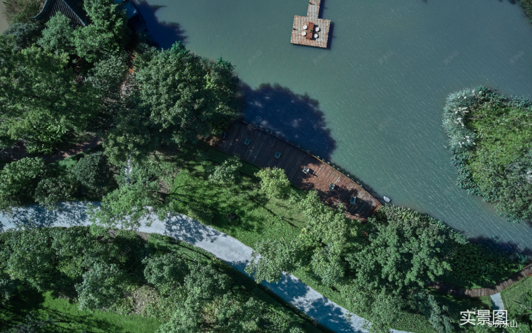 11230940bc6a5bfaf52319.png 640 (19).png