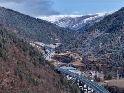 四川红原大草原即将迎来高速时代，成都四小时直达美景