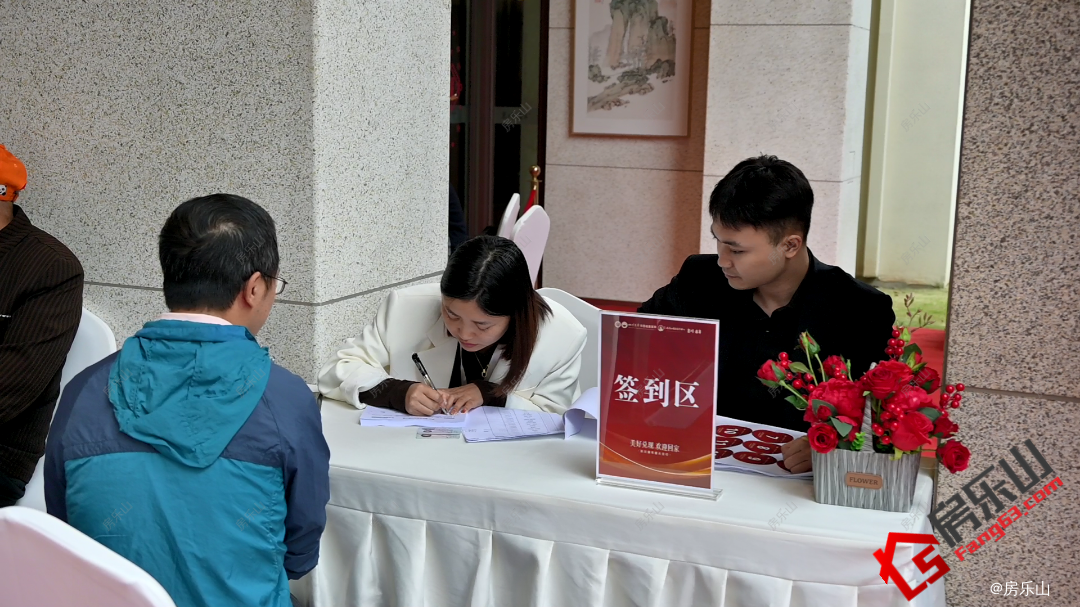 1716352400c03f34e83329.png 寰?俊鍥剧墖_20241017162550.png