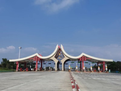 乐山主城区绕城高速早晚高峰时段将对本地车辆实施免费通行